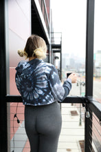 Load image into Gallery viewer, Tie Dye Cropped Hoodie