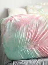 Load image into Gallery viewer, Tie Dye Bedding