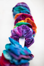 Load image into Gallery viewer, Tie Dye Scrunchies