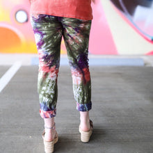 Load image into Gallery viewer, Tie Dye Women's Jeans