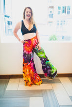 Load image into Gallery viewer, Ice Dye Flare Pants
