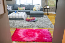 Load image into Gallery viewer, Tie Dye Rug
